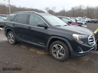 2018 GMC Terrain SLT with VIN 3GKALVEV5JL345563, listed as a IAAI auction lot 41675286 with 86,356 mi miles. Bid and sale history available at carsss.com. Image 1.