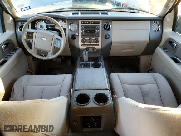 2008 Ford Expedition Max SSV with VIN 1FMFK15578LA17043, listed as a Copart auction lot 43451215 with 211,391 mi miles and Salvage title. Bid and sale history available at DreamBid. Image 8.