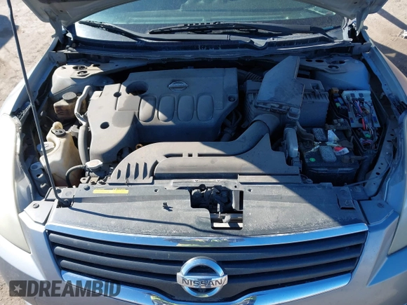 2008 Nissan Altima 2.5 S with VIN 1N4AL21E58N453746, listed as a IAAI auction lot 41738643 with 180,421 mi miles. Bid and sale history available at carsss.com. Image 10.
