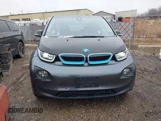 2017 BMW i3 z VIN WBY1Z8C38HV892591, wystawiony jako IAAI lot #42009374 z przebiegiem 41 091 mil mil oraz . Historia ofert i sprzedaży dostępna na DreamBid. Obrazek 12.