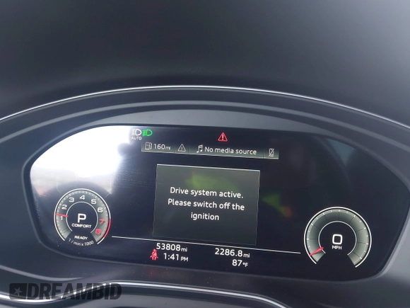 2021 Audi A5 S line Premium Plus z VIN WAUTAAF56MA029485, wystawiony jako IAAI lot #42064786 z przebiegiem 53 808 mil mil oraz . Historia ofert i sprzedaży dostępna na DreamBid. Obrazek 7.