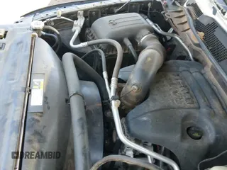 2016 Ram 1500 Lone Star z VIN 1C6RR6LT0GS195027, wystawiony jako IAAI lot #41848435 z przebiegiem 297 356 mil mil oraz . Historia ofert i sprzedaży dostępna na DreamBid. Obrazek 19.