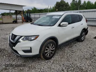 2018 Nissan Rogue SV z VIN 5N1AT2MV7JC788526, wystawiony jako Copart lot #55416745 z przebiegiem 134 550 mil mil oraz Szkoda całkowita • Salvage title. Historia ofert i sprzedaży dostępna na DreamBid. Obrazek 1.