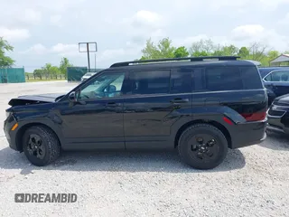 2024 Hyundai Santa Fe XRT z VIN 5NMP3DGL3RH055469, wystawiony jako IAAI lot #42246424 z przebiegiem 15 152 mil mil oraz . Historia ofert i sprzedaży dostępna na DreamBid. Obrazek 14.