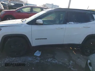 2020 Jeep Compass Latitude with VIN 3C4NJDBB8LT157310, listed as a IAAI auction lot 41410188 with Not Provided miles and . Bid and sale history available at carsss.com. Image 14.