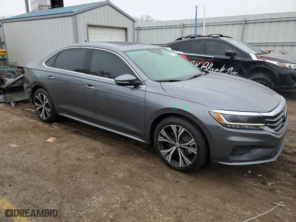2021 Volkswagen Passat 2.0T SE with VIN 1VWSA7A33MC012734, listed as a Copart auction lot 43772795 with 85,579 mi miles and Salvage Title. Bid and sale history available at carsss.com. Image 4.
