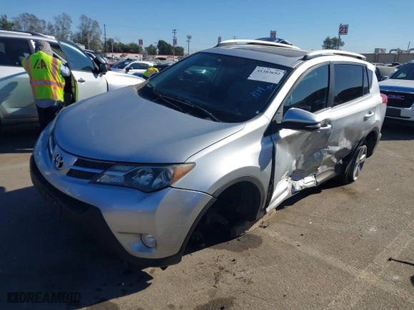 2015 Toyota RAV4 XLE with VIN 2T3WFREV1FW183060, listed as a IAAI auction lot 41383692 with 78,409 mi miles. Bid and sale history available at carsss.com. Image 17.