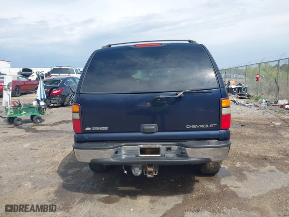 2004 Chevrolet Tahoe LT with VIN 1GNEC13Z84R209220, listed as a IAAI auction lot 41867643 with 385,229 mi miles. Bid and sale history available at carsss.com. Image 15.