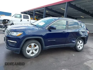 2018 Jeep Compass Latitude with VIN 3C4NJDBB2JT150463, listed as a IAAI auction lot 42452301 with 73,895 mi miles and . Bid and sale history available at DreamBid. Image 14.