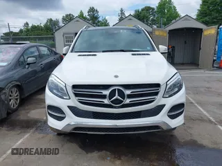 2017 Mercedes-Benz GLE 350 z VIN 4JGDA5HB6HA989666, wystawiony jako IAAI lot #42265677 z przebiegiem 110 215 mil mil oraz . Historia ofert i sprzedaży dostępna na DreamBid. Obrazek 12.