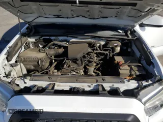 2017 Toyota Tacoma SR z VIN 5TFAX5GNXHX074690, wystawiony jako Copart lot #56672165 z przebiegiem 107 292 mil mil oraz Szkoda całkowita • Salvage title. Historia ofert i sprzedaży dostępna na DreamBid. Obrazek 11.