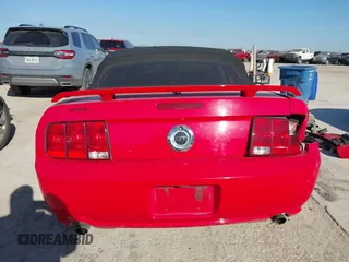 2007 Ford Mustang GT Deluxe with VIN 1ZVFT85H375292235, listed as a IAAI auction lot 41771092 with Not Provided miles and . Bid and sale history available at carsss.com. Image 17.
