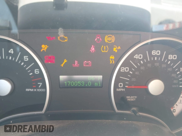 2007 Ford Explorer XLT with VIN 1FMEU63EX7UB59398, listed as a IAAI auction lot 41986865 with 170,053 mi miles. Bid and sale history available at carsss.com. Image 7.