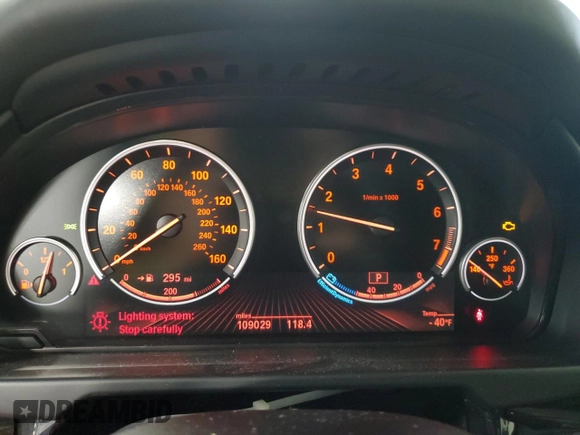 2017 BMW X5 xDrive50i with VIN 5UXKR6C57H0J84002, listed as a Copart auction lot 62474004 with 109,029 mi miles and Salvage title. Bid and sale history available at DreamBid. Image 9.