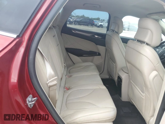 2018 Lincoln MKC Premiere with VIN 5LMCJ1D96JUL01061, listed as a Copart auction lot 46196245 with Not provided miles and Non repairable. Bid and sale history available at DreamBid. Image 11.