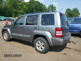 2012 Jeep Liberty Sport z VIN 1C4PJMAK1CW120233, wystawiony jako Copart lot #59922665 z przebiegiem 85 217 mil mil oraz Czysty tytuł • Clean title. Historia ofert i sprzedaży dostępna na DreamBid. Obrazek 2.