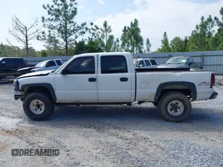 2007 GMC Sierra 2500HD Classic SLT with VIN 1GTHK23D97F152938, listed as a IAAI auction lot 41933419 with 1 mi miles. Bid and sale history available at carsss.com. Image 13.