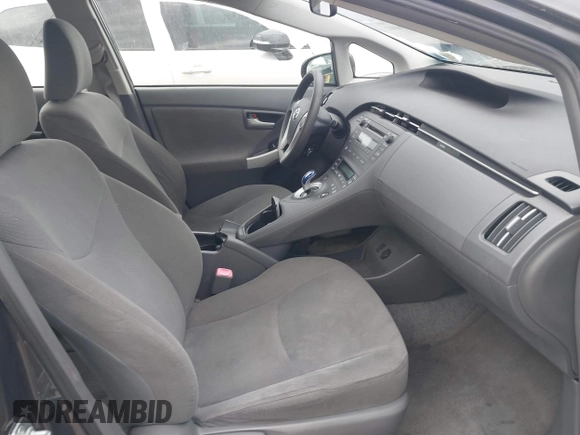 2011 Toyota Prius I z VIN JTDKN3DU6B1397817, wystawiony jako IAAI lot #42476902 z przebiegiem 172 942 mil mil oraz . Historia ofert i sprzedaży dostępna na DreamBid. Obrazek 5.