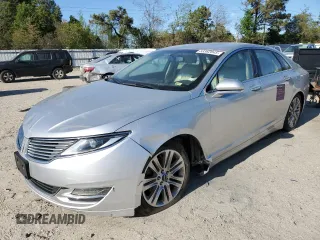 2015 Lincoln MKZ z VIN 3LN6L2G95FR603693, wystawiony jako Copart lot #53362845 z przebiegiem 171 107 mil mil oraz Szkoda całkowita • Salvage title. Historia ofert i sprzedaży dostępna na DreamBid. Obrazek 1.