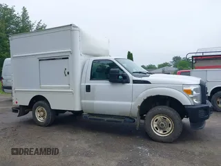 2016 Ford F-250 XL с VIN 1FDBF2B60GED17578, выставлен на аукционе IAAI как лот 42436937 с пробегом 404 746 миль миль и . История ставок и продаж доступна на DreamBid. Изображение 13.