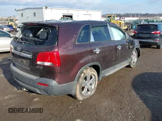 2012 Kia Sorento EX with VIN 5XYKUDA29CG262599, listed as a IAAI auction lot 41527740 with Not Provided miles. Bid and sale history available at carsss.com. Image 4.