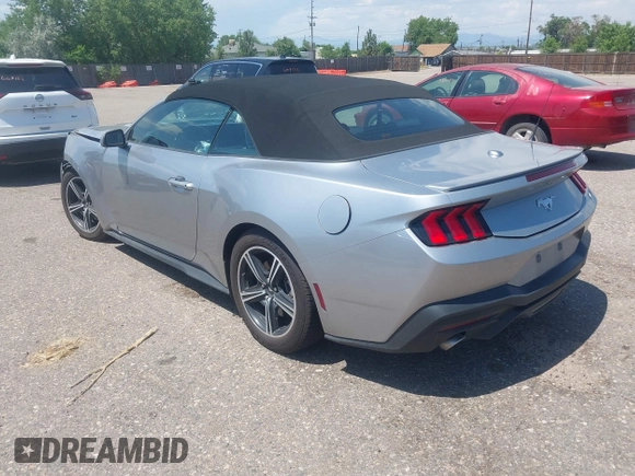 2024 Ford Mustang EcoBoost z VIN 1FAGP8UH4R5118907, wystawiony jako IAAI lot #42609174 z przebiegiem Nie podano mil oraz . Historia ofert i sprzedaży dostępna na DreamBid. Obrazek 3.