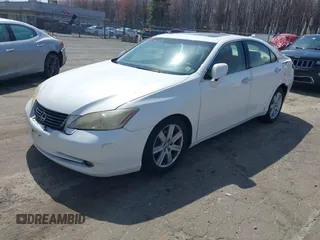 2007 Lexus ES 350 with VIN JTHBJ46G672014547, listed as a IAAI auction lot 41933609 with 270,946 mi miles. Bid and sale history available at carsss.com. Image 2.
