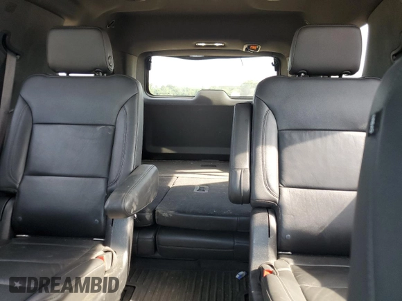 2021 Chevrolet Tahoe LT z VIN 1GNSKNKD2MR357415, wystawiony jako Copart lot #65203165 z przebiegiem 82 996 mil mil oraz Szkoda całkowita • Salvage title. Historia ofert i sprzedaży dostępna na DreamBid. Obrazek 10.