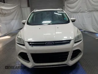 2014 Ford Escape Titanium with VIN 1FMCU9JX0EUB48372, listed as a Copart auction lot 48600505 with 192,639 mi miles and Clean Title. Bid and sale history available at carsss.com. Image 5.