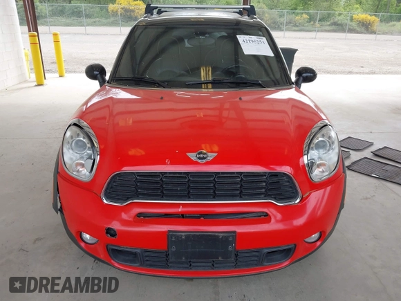 2012 MINI Countryman S with VIN WMWZC5C51CWL56989, listed as a IAAI auction lot 42195253 with 105,750 mi miles and . Bid and sale history available at DreamBid. Image 13.