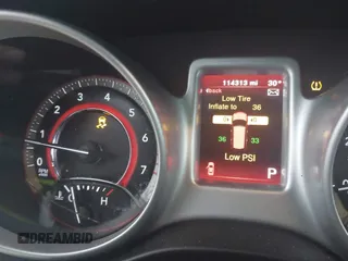 2020 Dodge Journey SE Value with VIN 3C4PDCAB7LT202345, listed as a IAAI auction lot 41517916 with 114,313 mi miles and . Bid and sale history available at carsss.com. Image 7.