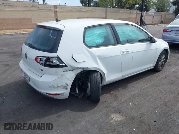 2015 Volkswagen Golf TSI S z VIN 3VW817AU1FM023073, wystawiony jako IAAI lot #42228823 z przebiegiem 80 255 mil mil oraz . Historia ofert i sprzedaży dostępna na DreamBid. Obrazek 4.