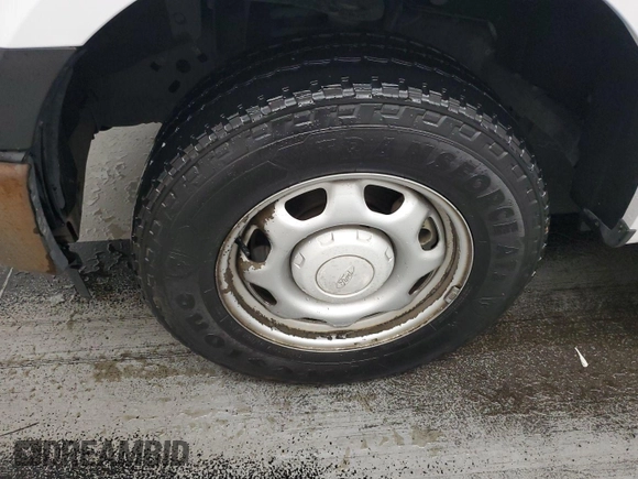 2017 Ford F-150 XL с VIN 1FTEX1EP8HKC88007, выставлен на аукционе IAAI как лот 42737723 с пробегом 114 417 миль миль и . История ставок и продаж доступна на DreamBid. Изображение 5.