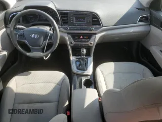 2017 Hyundai Elantra SE z VIN 5NPD74LF2HH162957, wystawiony jako Copart lot #59964165 z przebiegiem 117 667 mil mil oraz Szkoda całkowita • Salvage title. Historia ofert i sprzedaży dostępna na DreamBid. Obrazek 8.