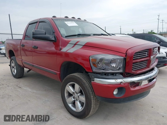 2007 Dodge 1500 SLT with VIN 1D7HU18P97S181800, listed as a IAAI auction lot 42135549 with 170,661 mi miles. Bid and sale history available at carsss.com. Image 1.