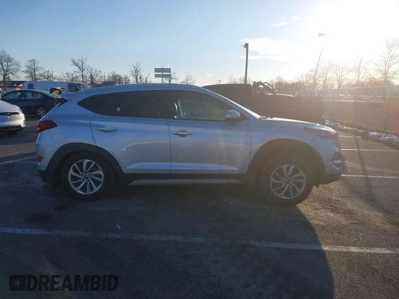 2018 Hyundai Tucson SEL with VIN KM8J3CA48JU762268, listed as a IAAI auction lot 41304445 with 71,958 mi miles and . Bid and sale history available at DreamBid. Image 13.
