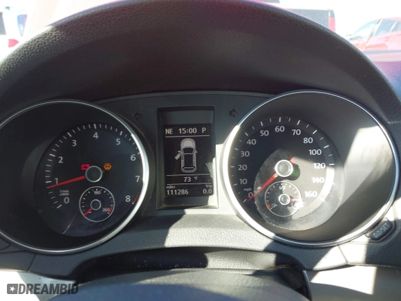2010 Volkswagen Golf with VIN WVWDB7AJ7AW406433, listed as a IAAI auction lot 41651939 with 111,286 mi miles. Bid and sale history available at carsss.com. Image 7.