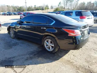 2015 Nissan Altima SV with VIN 1N4AL3AP7FC297435, listed as a IAAI auction lot 41334651 with 147,356 mi miles and . Bid and sale history available at DreamBid. Image 3.