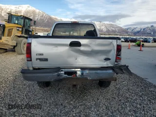 2003 Ford F-350 XL with VIN 1FTSX31P83ED38187, listed as a Copart auction lot 44034145 with 363,297 mi miles and Salvage Title. Bid and sale history available at DreamBid. Image 6.