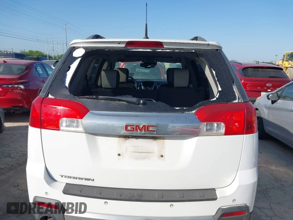 2012 GMC Terrain SLT-2 with VIN 2GKFLWE50C6340290, listed as a IAAI auction lot 41993692 with 272,171 mi miles. Bid and sale history available at carsss.com. Image 6.