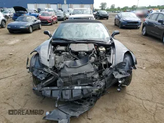 2015 Chevrolet Corvette 3LT with VIN 1G1YF3D73F5104562, listed as a Copart auction lot 61180025 with 55,914 mi miles and Clean title. Bid and sale history available at DreamBid. Image 5.