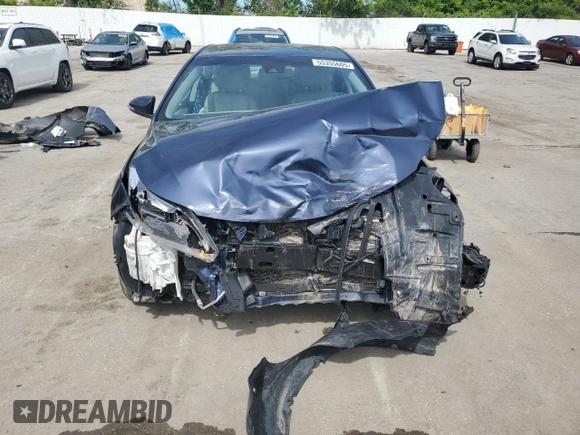 2017 Toyota Avalon XLE z VIN 4T1BK1EB7HU259426, wystawiony jako Copart lot #55355605 z przebiegiem Nie podano mil oraz Szkoda całkowita • Salvage title. Historia ofert i sprzedaży dostępna na DreamBid. Obrazek 5.