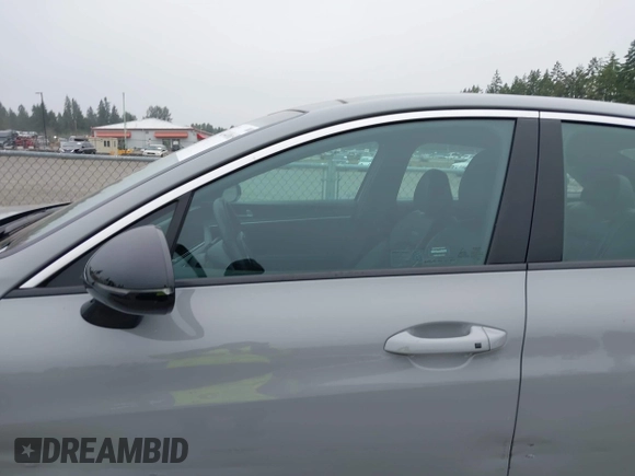 2022 Kia K5 GT-Line z VIN 5XXG64J2XNG133729, wystawiony jako IAAI lot #42440669 z przebiegiem 36 376 mil mil oraz . Historia ofert i sprzedaży dostępna na DreamBid. Obrazek 15.