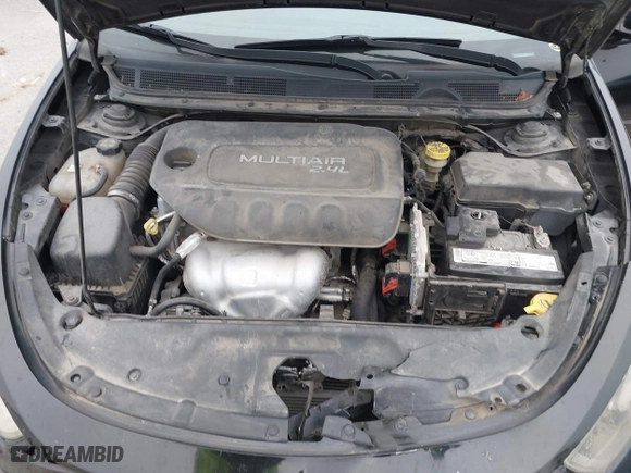 2014 Dodge Dart Limited with VIN 1C3CDFCB7ED907835, listed as a IAAI auction lot 41178235 with 150,016 mi miles. Bid and sale history available at carsss.com. Image 10.