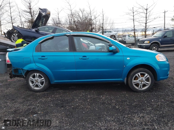 2008 Chevrolet Aveo LS z VIN KL1TD56678B212623, wystawiony jako IAAI lot #41152790 z przebiegiem 91 555 mil mil oraz . Historia ofert i sprzedaży dostępna na DreamBid. Obrazek 14.
