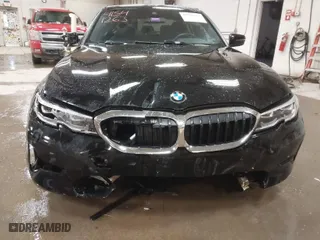 2021 BMW 3 Series 330i xDrive with VIN 3MW5R7J00M8B96193, listed as a IAAI auction lot 41541263 with 55,020 mi miles. Bid and sale history available at carsss.com. Image 6.