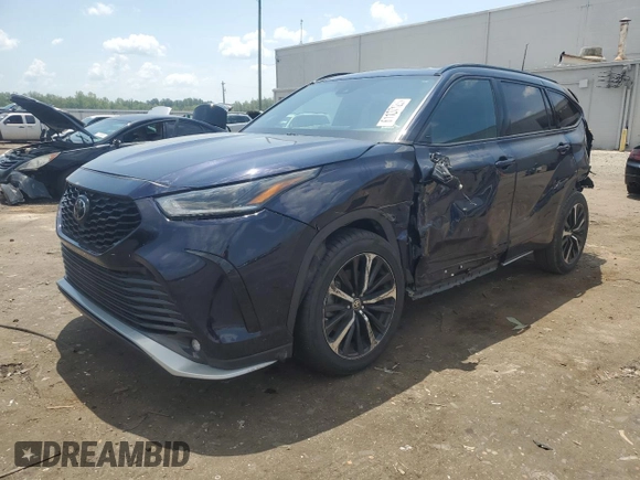 2021 Toyota Highlander XSE with VIN 5TDJZRBH1MS059191, listed as a Copart auction lot 61137125 with 44,747 mi miles and Salvage title. Bid and sale history available at DreamBid. Image 1.