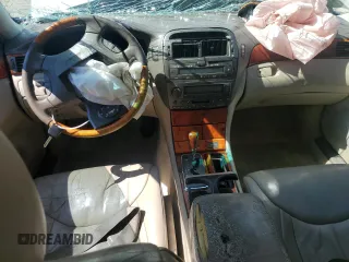 2002 Lexus LS 430 z VIN JTHBN30F620077425, wystawiony jako Copart lot #54665525 z przebiegiem 275 480 mil mil oraz Szkoda całkowita • Salvage title. Historia ofert i sprzedaży dostępna na DreamBid. Obrazek 8.