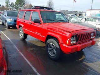 1999 Jeep Cherokee Sport with VIN 1J4FT68S3XL609922, listed as a IAAI auction lot 41718509 with 345,790 mi miles. Bid and sale history available at carsss.com. Image 1.