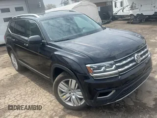 2019 Volkswagen Atlas SEL Premium z VIN 1V2NR2CAXKC605526, wystawiony jako Copart lot #55261875 z przebiegiem 81 350 mil mil oraz Tytuł czysty. Historia ofert i sprzedaży dostępna na DreamBid. Obrazek 1.